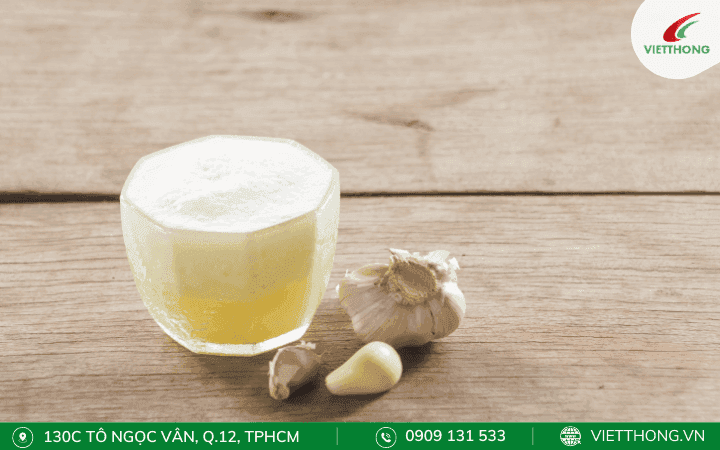 Cách trị bọ xít bằng nước tỏi