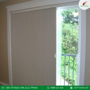 Rèm tổ ong lắp trên kính cửa sổ