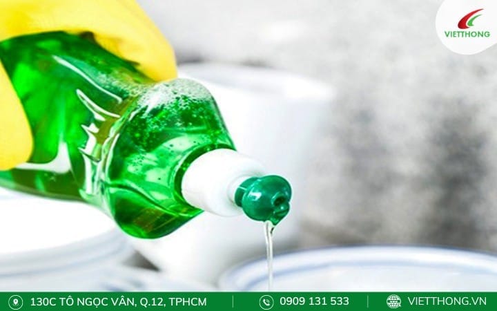 Diệt muỗi bằng nước rửa chén Diệt muỗi bằng nước rửa chén