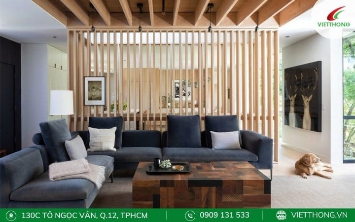 Phân chia không gian bằng lam gỗ Phân chia không gian bằng lam gỗ