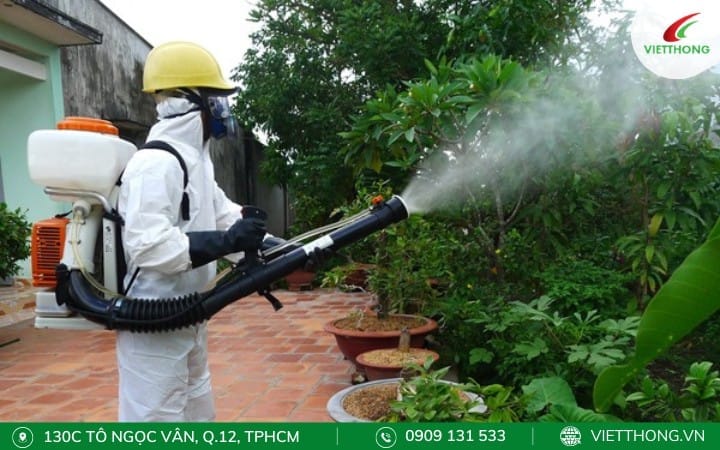 Sử dụng hóa chất để diệt muỗi Sử dụng hóa chất để diệt muỗi