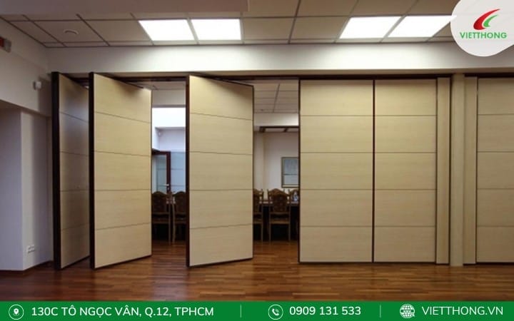 Vách ngăn gỗ công nghiệp Vách ngăn gỗ công nghiệp
