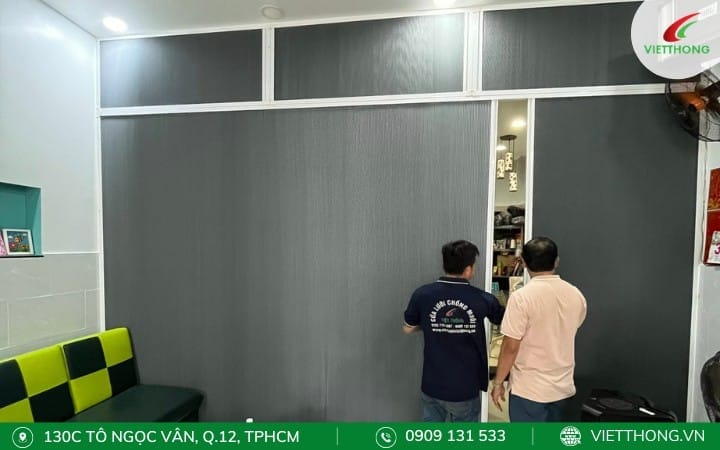 Việt Thống đơn vị sản xuất thi công lắp đặt vách ngăn cửa lùa uy tín Việt Thống đơn vị sản xuất thi công lắp đặt vách ngăn cửa lùa uy tín