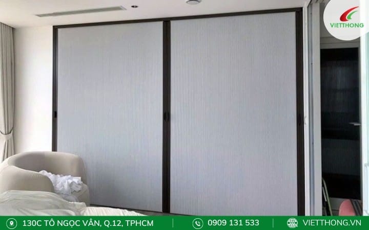 Lựa chọn vách ngăn cửa lùa cho phòng ngủ là một điều tuyệt vời ngăn sáng, cản nhiệt tốt Lựa chọn vách ngăn cửa lùa cho phòng ngủ là một điều tuyệt vời ngăn sáng, cản nhiệt tốt