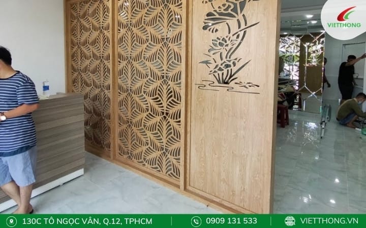 Vách ngăn gỗ CNC ngăn không gian hiệu quả